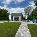Sofia Villa Bihać